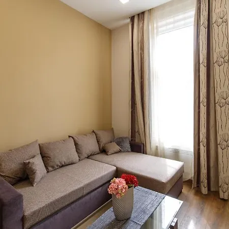 A37 Awesome Apartmán